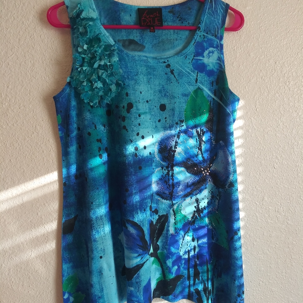 Flowered tank
